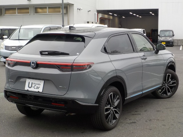 ヴェゼル1.5 e:HEV Z プレイパッケージ