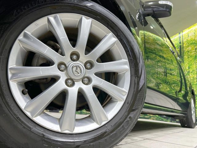 �y����17�C���`�A���~�z�C�[���z�O�ςɃ}�b�`���������A���~�z�C�[���𑕒����Ă���܂��B�e��ЊO�A���~�z�C�[����A�X�^�b�h���X�^�C�����戵�����Ă���܂��B���񂲑��k����������