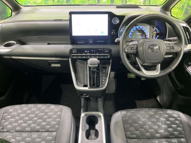 ヴォクシー1.8 ハイブリッド S-Z