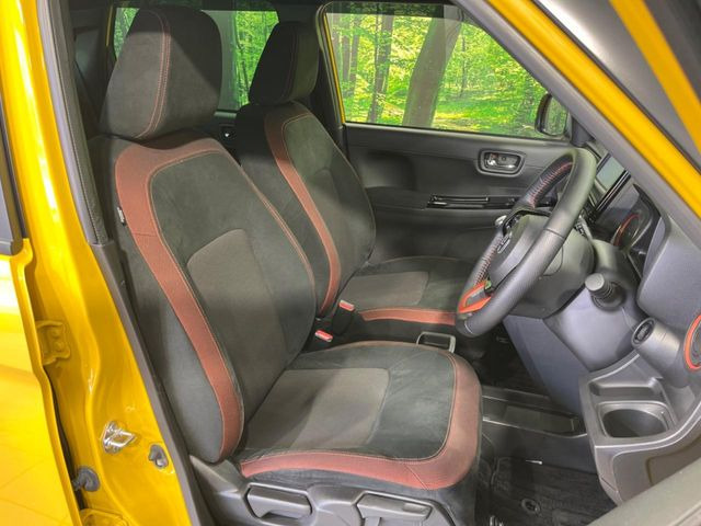 【シートヒーター】寒い日に重宝するシートヒーター!エアコンより早く温まってくれるので寒がりの人も安心ですね♪エアコンの温風は乾燥するから苦手、という方にもをおすすめです。