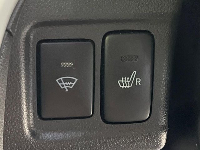 �y�V�[�g�q�[�^�[�z�������ɏd�󂷂�V�[�g�q�[�^�[!�G�A�R����葁�����܂��Ă����̂Ŋ�����̐l�����S�ł��ˁ�G�A�R���̉����͊������邩����A�Ƃ������ɂ����������߂ł��B