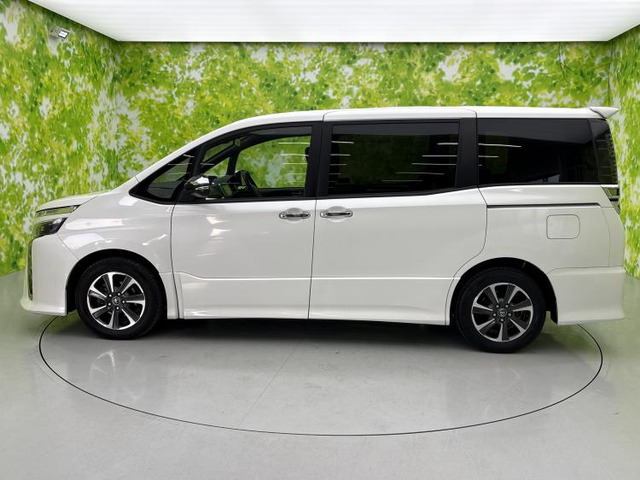 ヴォクシー2.0 ZS 煌