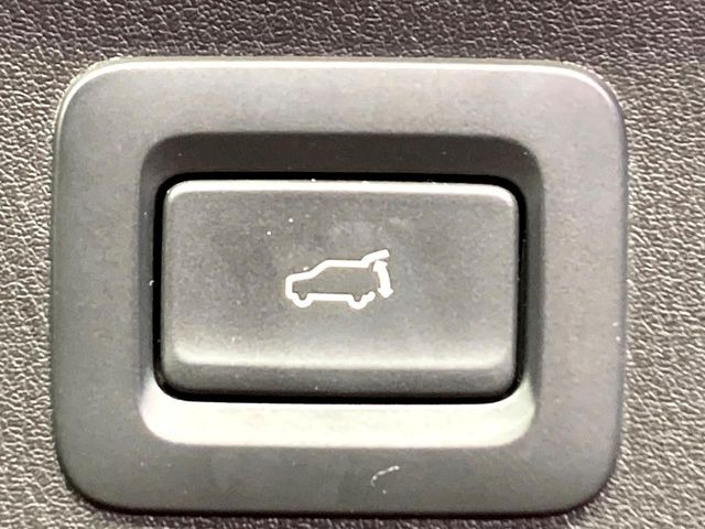 �y�p���[�o�b�N�h�A�z�X�}�[�g�L�[��^�]�Ȃ̃{�^�������������Ń��A�Q�[�g�������ŊJ���܂�!�ו��������Ă��鎞��A�����ʒu�ɂ���o�b�N�h�A��߂�ۂɕ֗��ȋ@�\�ł���