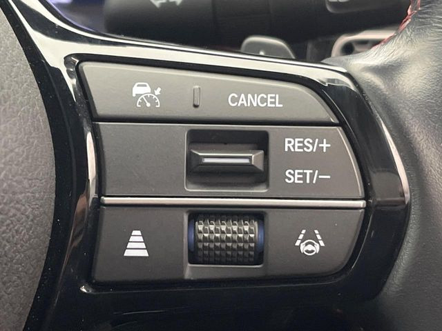 �y�A�_�v�e�B�u�N���[�Y�R���g���[���z�������H�ł̒��������s���y��!!�����ő��x��ۂN���[�Y�R���g���[�����A�Փˌy���V�X�e���ƘA�g���A�O���̎ԗ������m���ĎԊԂ�ۂ悤�ɑ��x���߂��Ă���܂�!!