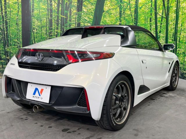 ��D�]�̃{�f�B�R�[�e�B���O�u�e�X�v���b�V���R�[�g�v�����[�Ԃ܂łɎ{�H�\�B�ʏ�̃K���X�R�[�g�ƈقȂ�A�ϋv�N��6�N�̖��@���K���X�R�[�e�B���O���A�{�f�B���L���C�ȏ�Ԃɕۂ��Ă���܂��B