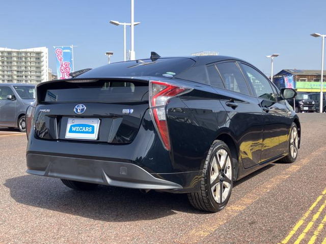 プリウス1.8 S ツーリングセレクション