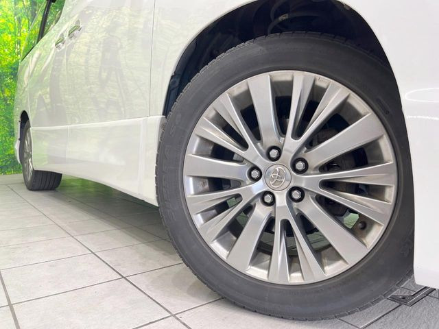 �y����17�C���`�A���~�z�C�[���z�O�ςɃ}�b�`���������A���~�z�C�[���𑕒����Ă���܂��B�e��ЊO�A���~�z�C�[����A�X�^�b�h���X�^�C�����戵�����Ă���܂��B���񂲑��k����������