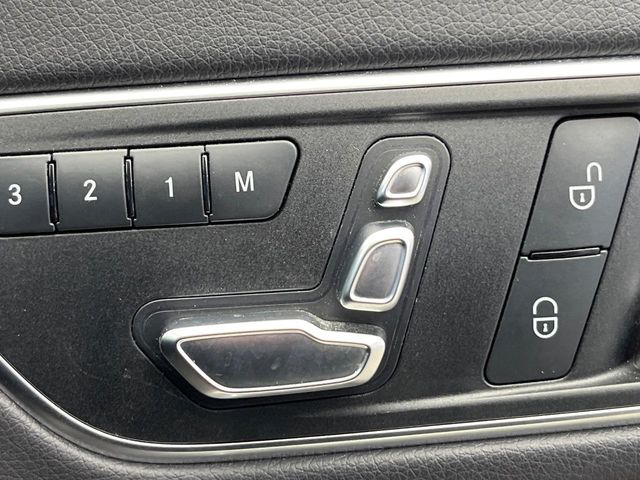 ���p���[�V�[�g:�V�[�g�ʒu��&ldquo;�O��Ɣw�������&ldquo;�p�x�̔��������\�ƂȂ�܂��B�蓮�ݒ�̃V�[�g�����A���ׂ₩�Ȑݒ肪�ł���̂��|�C���g�ł��B