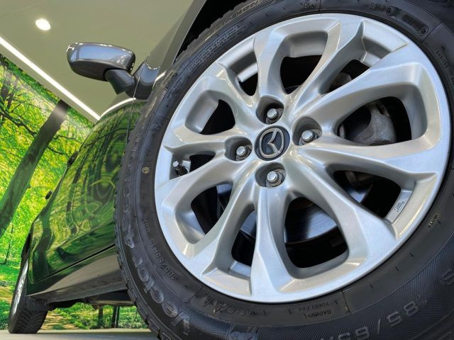 �y����15�C���`�A���~�z�C�[���z�O�ςɃ}�b�`���������A���~�z�C�[���𑕒����Ă���܂��B�e��ЊO�A���~�z�C�[����A�X�^�b�h���X�^�C�����戵�����Ă���܂��B���񂲑��k����������