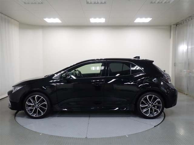 カローラスポーツ1.2 GZ