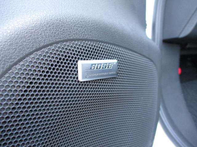 リーフX Vセレクション 90周年記念車