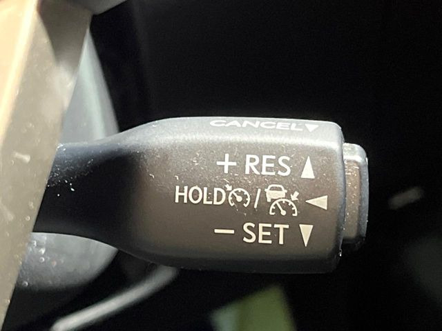 �y���[�_�[�N���[�Y�R���g���[���z�������H�ł̒��������s���y��!!�����ő��x��ۂN���[�Y�R���g���[�����A�Փˌy���V�X�e���ƘA�g���A�O���̎ԗ������m���ĎԊԂ�ۂ悤�ɑ��x���߂��Ă���܂�!!