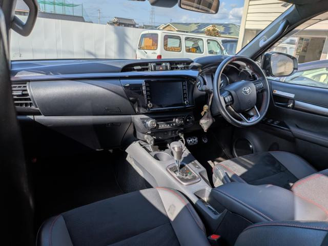 ハイラックス2.4 Z GRスポーツ ディーゼル 4WD