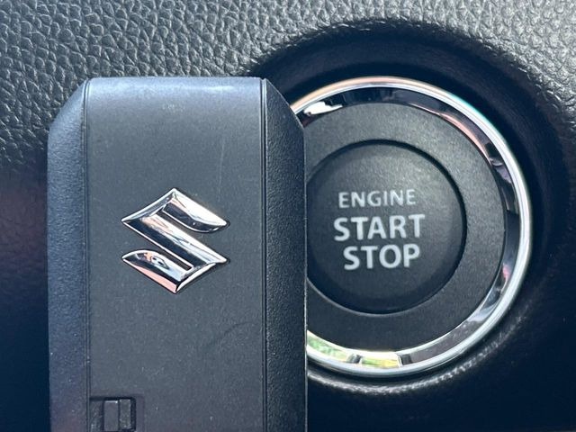 �y�L�[���X�X�^�[�g�V�X�e���z�J�o����|�P�b�g�ɓ��ꂽ�܂܂ł��h�A�̎{���E�������\�ȃX�}�[�g�L�[�𑕔��B�G���W���̃I���E�I�t�����J�M�����o���K�v����������Ƃ��Ă��֗��ł���