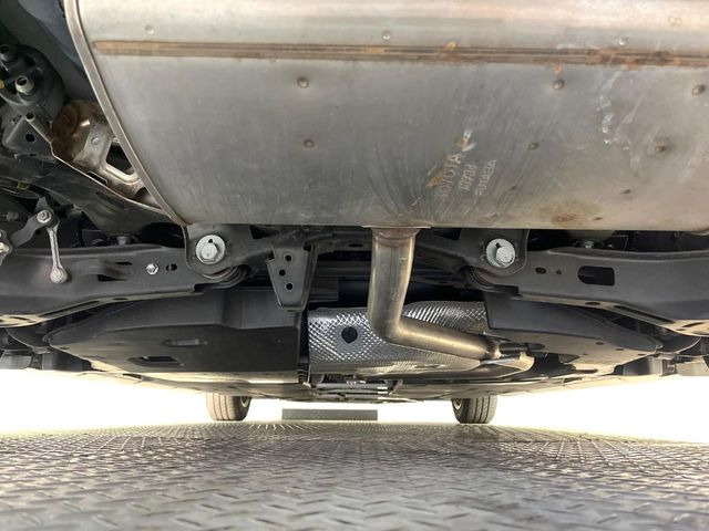 下回りがきれいなうちに、防錆加工の施工がオススメ。降雪地域はもちろん、沿岸部にお住いの方や、趣味でマリン・ウィンタースポーツをされる方にご好評いただいております。