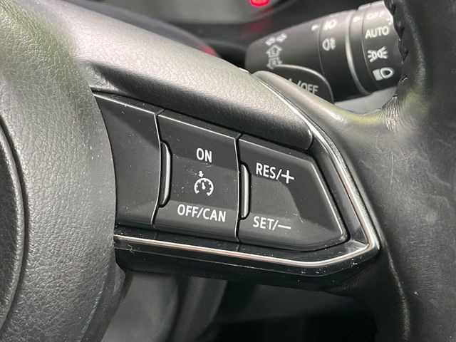 �y�N���[�Y�R���g���[���z�������H�����N���N���s�B�A�N�Z���𗣂��Ă���葬�x�ő��s���ł��A�������^�]���̕��S���y��!�����E�������ȒP�ȃX�C�b�`����Œ����ł��܂��B