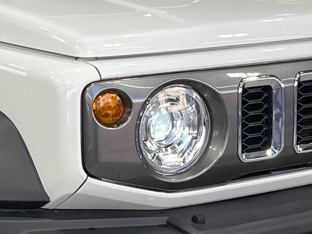 �w�b�h���C�g��e�[�������v&�A���~�z�C�[�����̊e��R�[�e�B���O���I�X�X�����Ă���܂��B�����Y�����̉��΂݂≘���}���A���ꂢ�ȏ�Ԃ������e�i���X���X�ŕۂĂ܂���