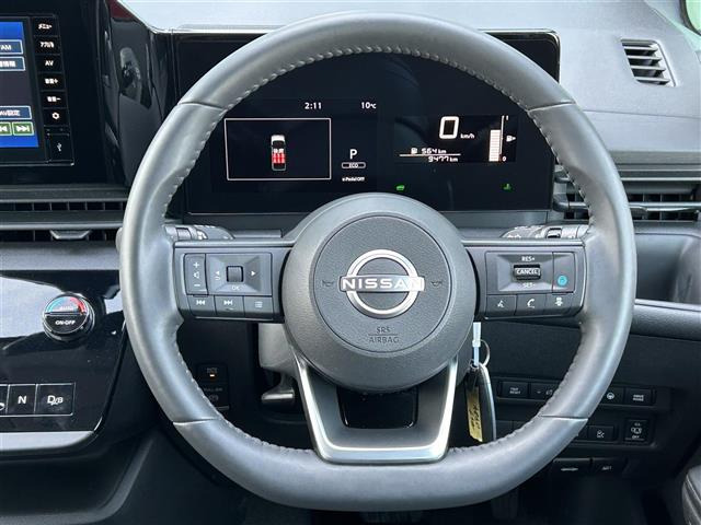 セレナ1.2 e-POWER XV