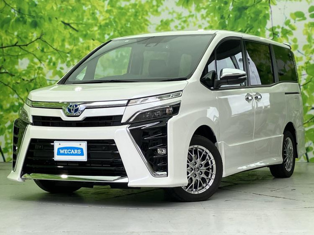 ヴォクシー1.8 ハイブリッド ZS 煌III