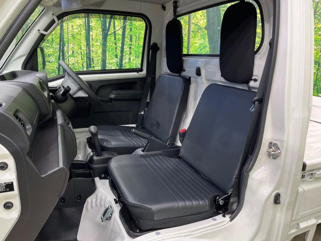 �h���C�o�[�ɂ���ĉ^�]���₷���|�W�V�����͈قȂ�A���̎Ԃ͂ǂ��Ȃ̂��s���Ȃ��Ƃ�����܂���ˁB�C�ɂȂ邨�Ԃ͓X���ŏ�荞��ł��m�F���������܂���