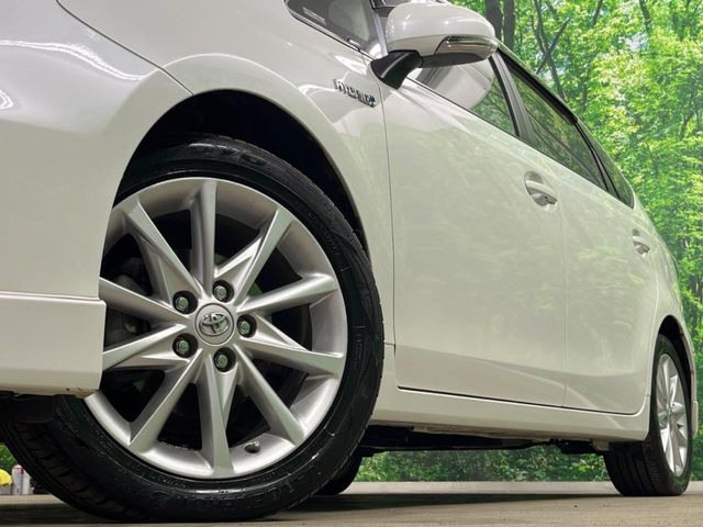 【純正17インチアルミホイール】外観にマッチした純正アルミホイールを装着しております。各種社外アルミホイールや、スタッドレスタイヤも取扱いしております。是非ご相談ください♪