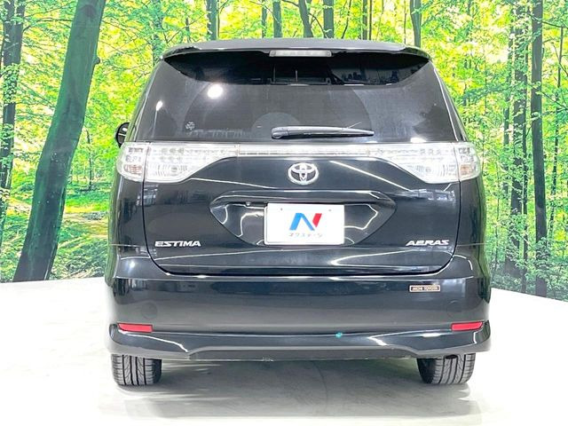 安心の最長10年・走行無制限保証(有償)をご用意。保証内容も充実はもちろん、無料点検&オイル交換や、年中無休の全国・24時間ロードサービスも付帯されておりますのでご安心下さい。