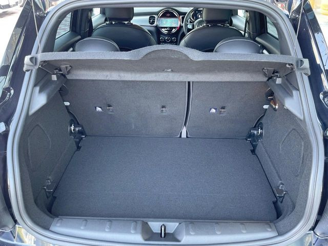 ���g�����N���[��:����L������e�X�y�[�X!���ꂾ���̍L��������΂��������⃌�W���[�Ȃǂɂ��œK�ł�!�g�p�������Ȃ����ꂢ�ȏ�Ԃ��ێ����Ă���܂��B