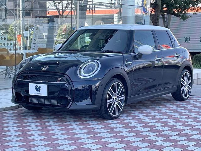 �������̒ʂ��Y��ȏ�Ԃ��ێ����Ă��邨�Ԃł����A�����ȃL�Y�̏󋵂⑼�̉ӏ��̂��ʐ^��������ł��܂��B�������̕��ł����S���Ă���������������l�A���q�l�̂���]�ɉ����ďo������育�Ή������Ă��������܂��B