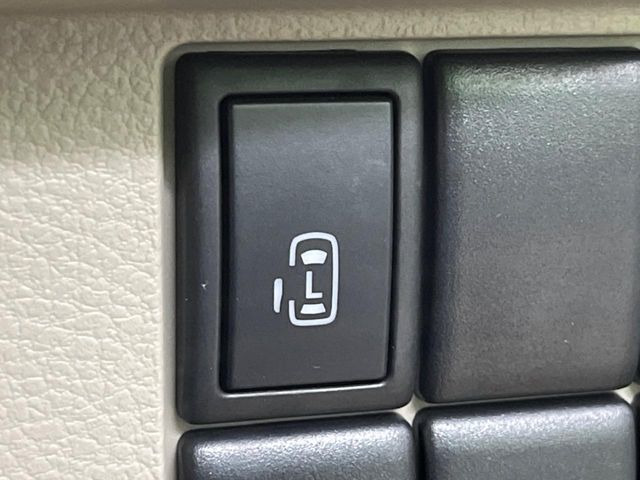 �y�p���[�X���C�h�h�A�z�X�}�[�g�L�[��^�]�Ȃ̃X�C�b�`�ŃX���C�h�h�A�̊J���\���d��������͂����ăh�A���J����K�v�������A���������q�l�ł��A�d���ו��������Ă��鎞�����N�ɊJ���߂ł��܂���