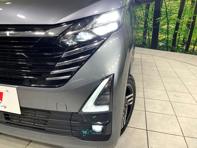 �yLED�w�b�h���C�g�z���V����ԑ��s�����ǍD�Ȏ��E���m�ۂ����S���ĉ^�]�ł��鍂�P�xLED�w�b�h���C�g�𑕔�!�_�����x�������A����d�͂��}�����Ă��܂��B