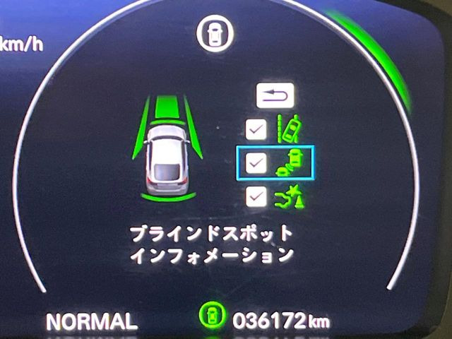 �y�u���C���h�X�|�b�g�C���t�H���[�V�����z���s���A�h�A�~���[�̎��p�ɂȂ�₷���ӏ��Ɍ㑱�Ԃ��ڋ߂���ƃT�C�h�~���[�t�߂Ɍx����\���A�h���C�o�[�ɒ��ӊ��N�����Ă���܂��B