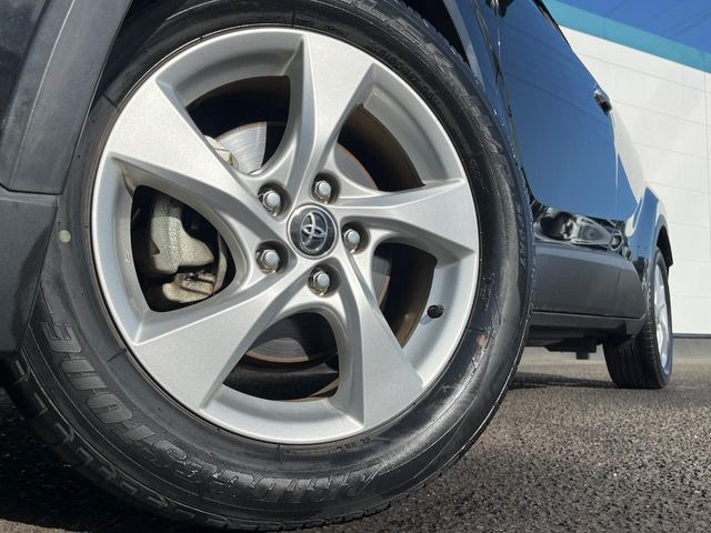 �y����17���`�A���~�z�C�[���z�O�ςɃ}�b�`���������A���~�z�C�[���𑕒����Ă���܂��B�e��ЊO�A���~�z�C�[����A�X�^�b�h���X�^�C�����戵�����Ă���܂��B���񂲑��k����������