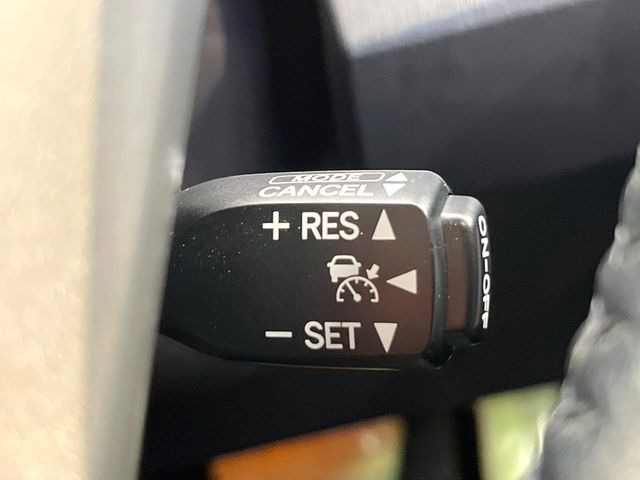 �y���[�_�[�N���[�Y�R���g���[���z�������H�ł̒��������s���y��!!�����ő��x��ۂN���[�Y�R���g���[�����A�Փˌy���V�X�e���ƘA�g���A�O���̎ԗ������m���ĎԊԂ�ۂ悤�ɑ��x���߂��Ă���܂�!!