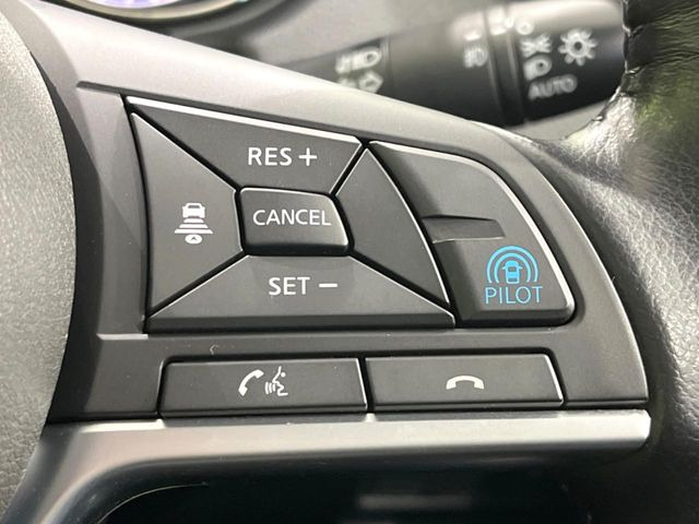 �y�v���p�C���b�g�z�������H�ł̒��������s���y��!!�a�؎��Ə��񑖍s�̃V�[���ŁA�A�N�Z���E�u���[�L�E�X�e�A�����O�������Ő��䂵�A�������^�]�̕��S���y�����Ă���܂���