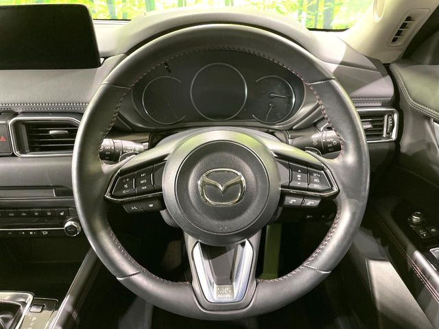 �y�����v�����X�e�A�����O�z�㎿�Ȋv���g�p���邱�ƂŁA��ɂ����������݂ƂĂ��^�]���₷���n���h���ł���