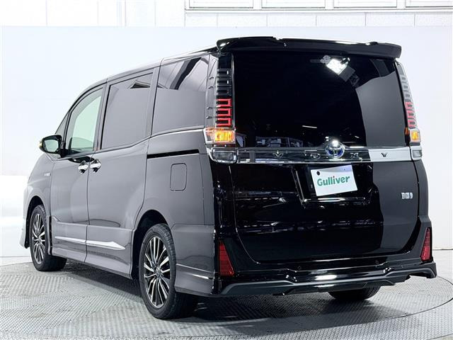 ヴォクシー2.0 Z 煌II