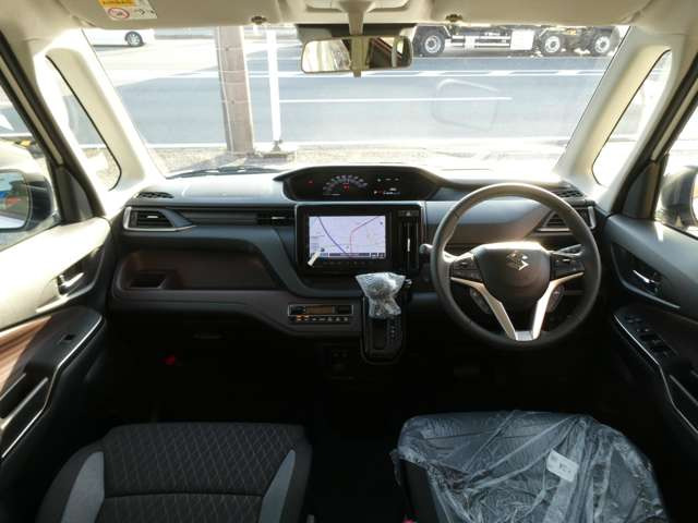 �i�����ꂽ�C���p�l����́A�X�^�C���b�V�������쐫�⎋�F���ɂ��D��A�O���̂��Ȃ��f�U�C���ɂȂ��Ă���܂�!