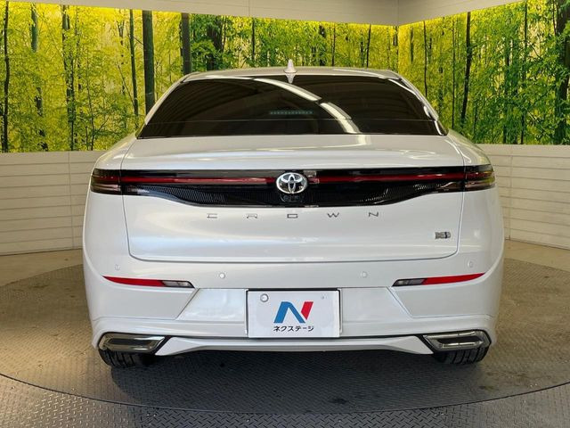 安心の最長10年・走行無制限保証(有償)をご用意。保証内容も充実はもちろん、無料点検&オイル交換や、年中無休の全国・24時間ロードサービスも付帯されておりますのでご安心下さい。