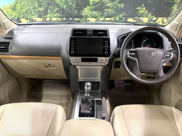 グループ総在庫数約30,000台!!全国の系列店からメーカー・車種問わずご紹介出来るので、あなたにピッタリのお車が見つかるはずです♪まずはお問い合わせ下さい☆