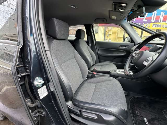 ���̋Ǝ҂ɂ������ې􂢁A�V�[�g�̃^�o�R�Ȃǂɂ��R�Q���̃��y�A��(�L��)�������Ă���܂��B