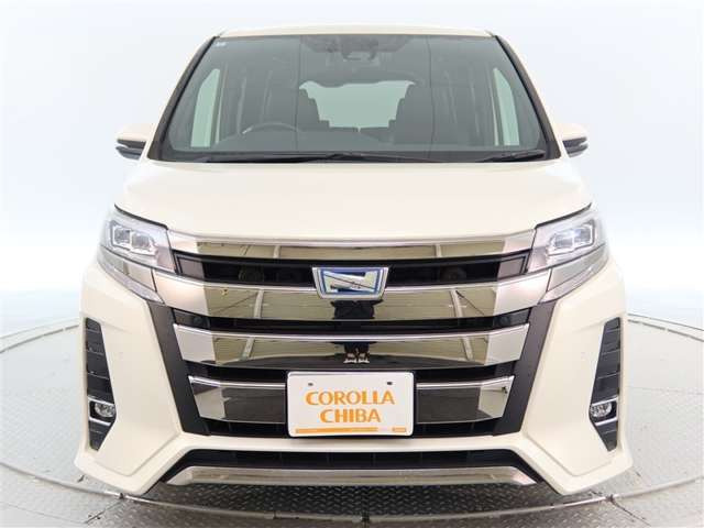 ノア1.8 ハイブリッド Si W×B II