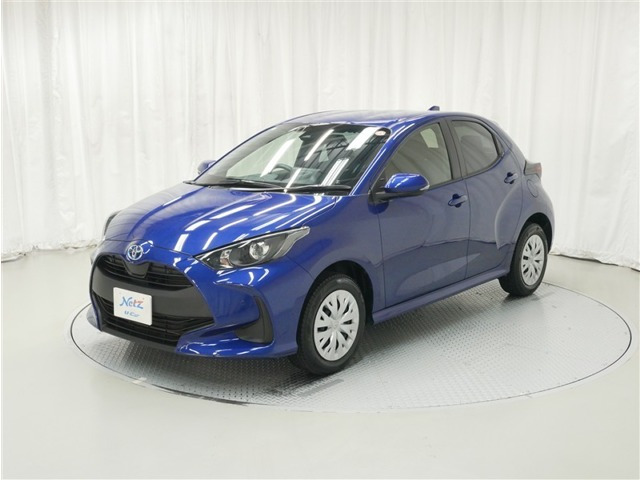 ヤリス1.5 ハイブリッド G E-Four 4WD