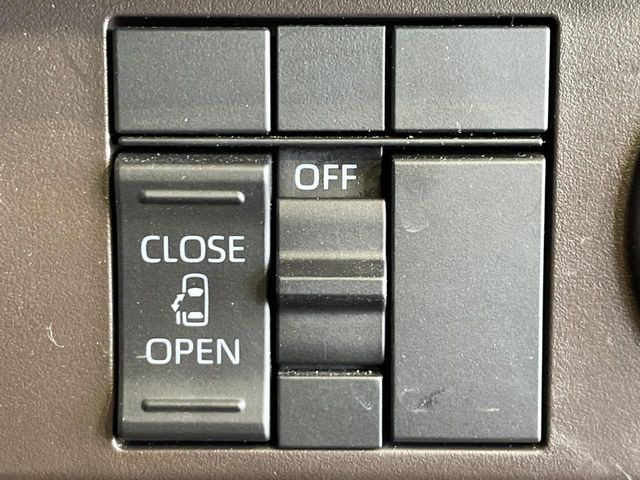 �y�p���[�X���C�h�h�A�z�X�}�[�g�L�[��^�]�Ȃ̃X�C�b�`�ŃX���C�h�h�A�̊J���\���d��������͂����ăh�A���J����K�v�������A���������q�l�ł��A�d���ו��������Ă��鎞�����N�ɊJ���߂ł��܂���