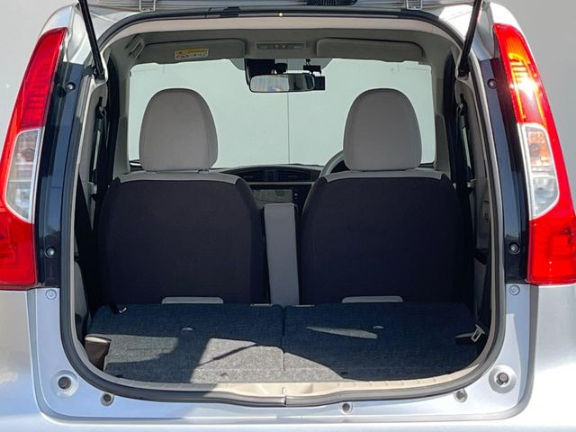 ���i�̂���������ʋ΁A���}���ɏ\���ȉ׎��X�y�[�X���m�ۂ��Ă���܂��B