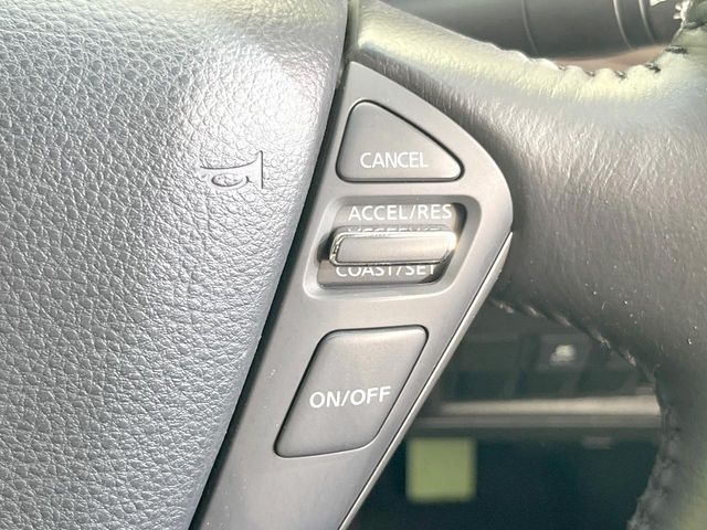 �y�N���[�Y�R���g���[���z�������H�����N���N���s�B�A�N�Z���𗣂��Ă���葬�x�ő��s���ł��A�������^�]���̕��S���y��!�����E�������ȒP�ȃX�C�b�`����Œ����ł��܂��B