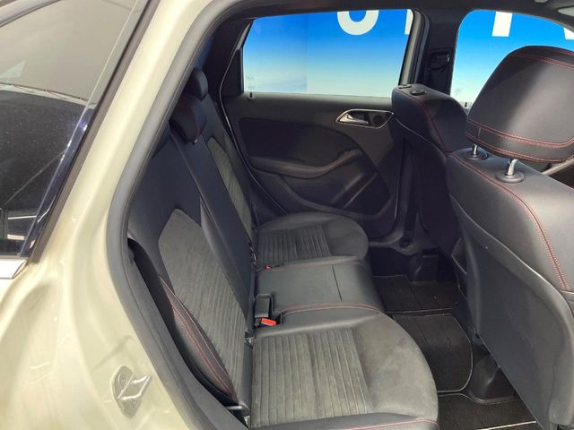 ���㕔���Ȃ��C�ɂȂ�悤�ȃL�Y�E�����ւ��蓙�A�傫�ȃ_���[�W�͂Ȃ��A�ǍD�ȏ�Ԃł��B