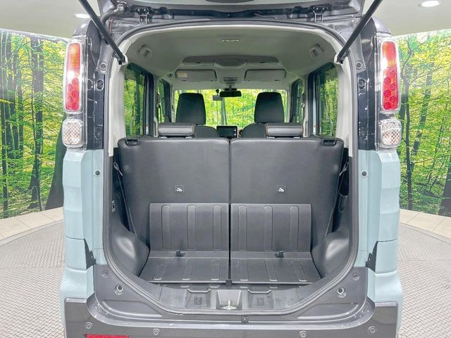 ���i�̂���������ʋ΁A���}���ɏ\���ȉ׎��X�y�[�X���m�ۂ��Ă���܂��B�Z�J���h�V�[�g��|���ƁA�傫�ȉו��̐ύڂ��\�ł���