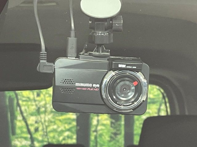 �y�h���C�u���R�[�_�[�z���S�E���S�ȃJ�[���C�t�ɕK�{�̃h���C�u���R�[�_�[�𑕔�!���s���͂������A������^�]�⎖�̂ɑ��������ۂ̏󋵂��f���ŋL�^���A����̃��X�N�ɔ����܂��B