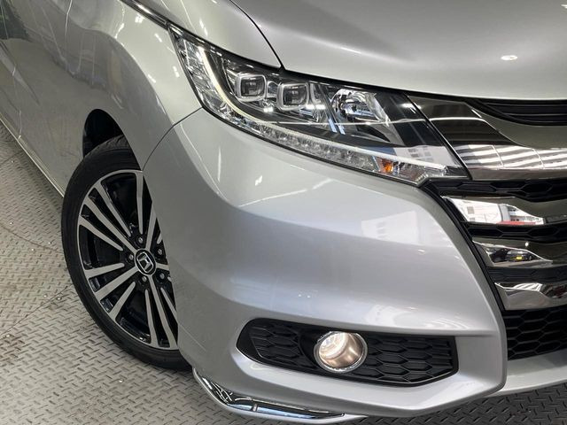 �yLED�w�b�h���C�g�z���V����ԑ��s�����ǍD�Ȏ��E���m�ۂ����S���ĉ^�]�ł��鍂�P�xLED�w�b�h���C�g�𑕔�!�_�����x�������A����d�͂��}�����Ă��܂��B