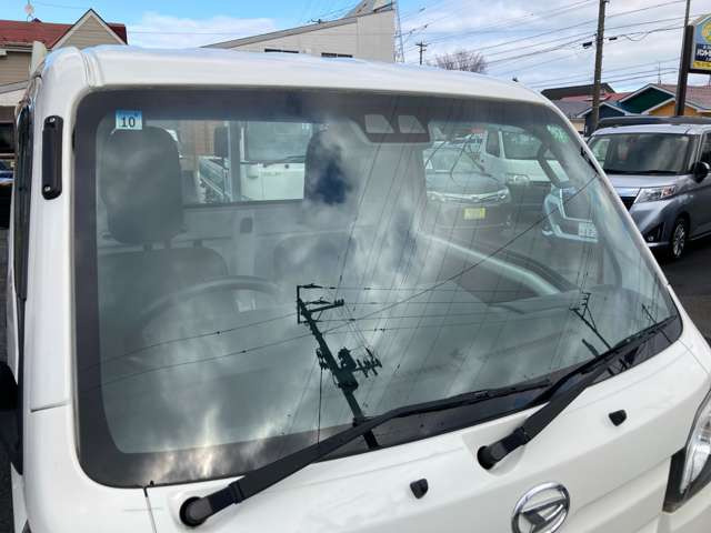 �o���g���J�[�Y���˓X�ł́A�S���ɒ��ÎԂ�̔����A�����̂��q�l�ɍD�]���������Ă���܂���